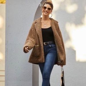 SHEIN Drop Shoulder Pocket Patched Teddy Coat